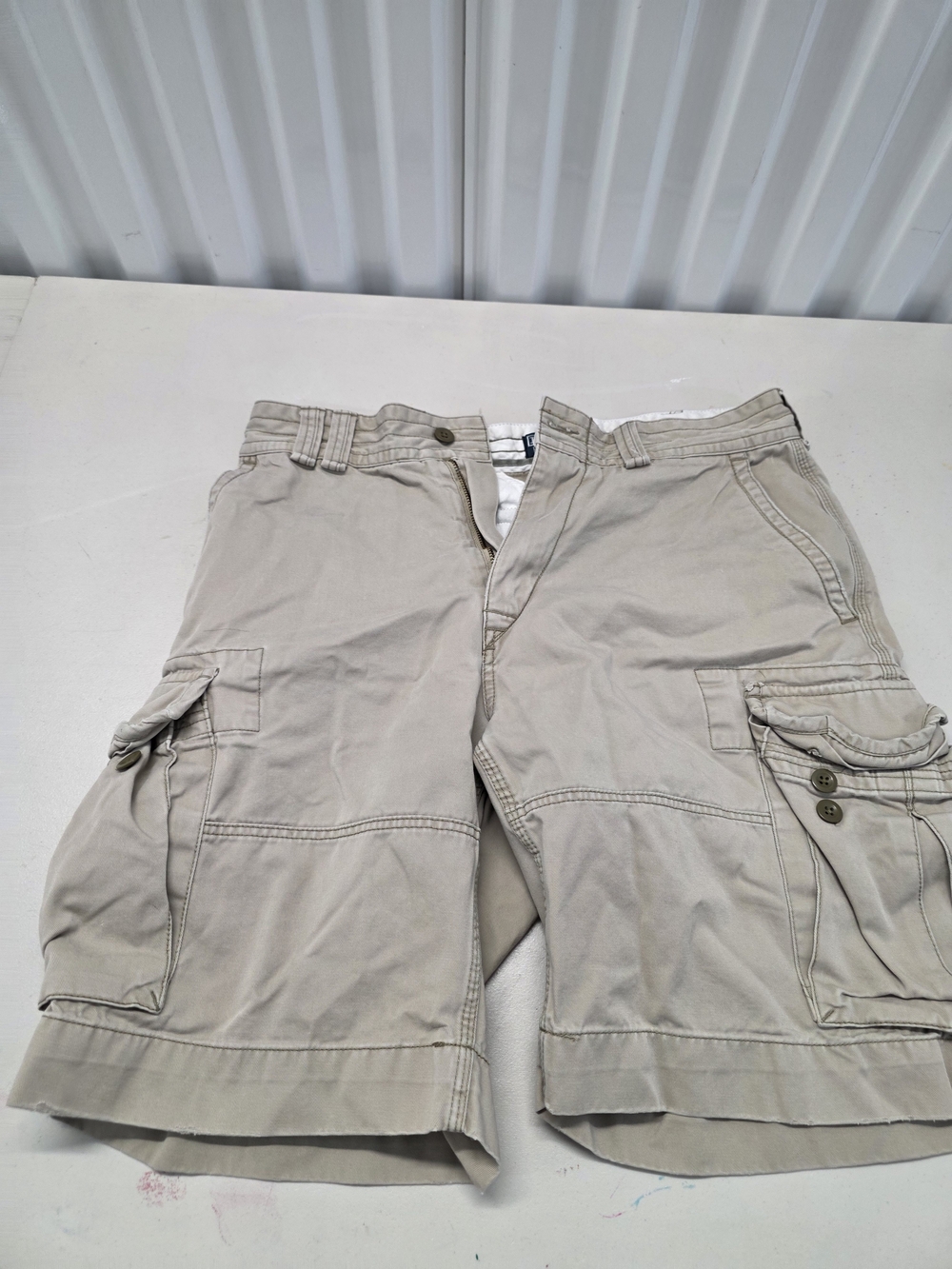 Polo Ralph Lauren Cargo Beige Shorts Men's Size 34x9